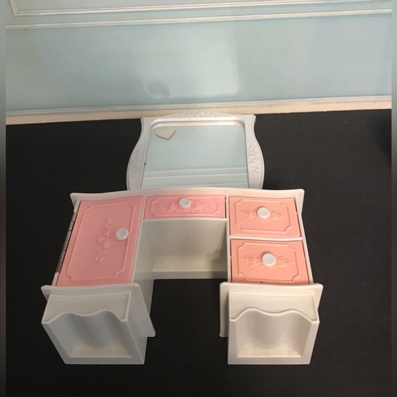 Vintage Ginny by Vogue Takara Japan Doll Bedroom Vanity and Stool - Picture 4 of 8